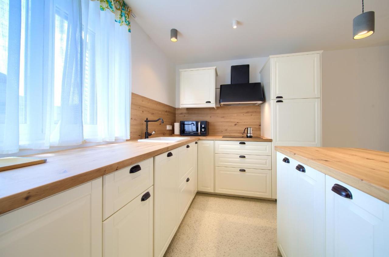 נייביצה Apartman Placa מראה חיצוני תמונה